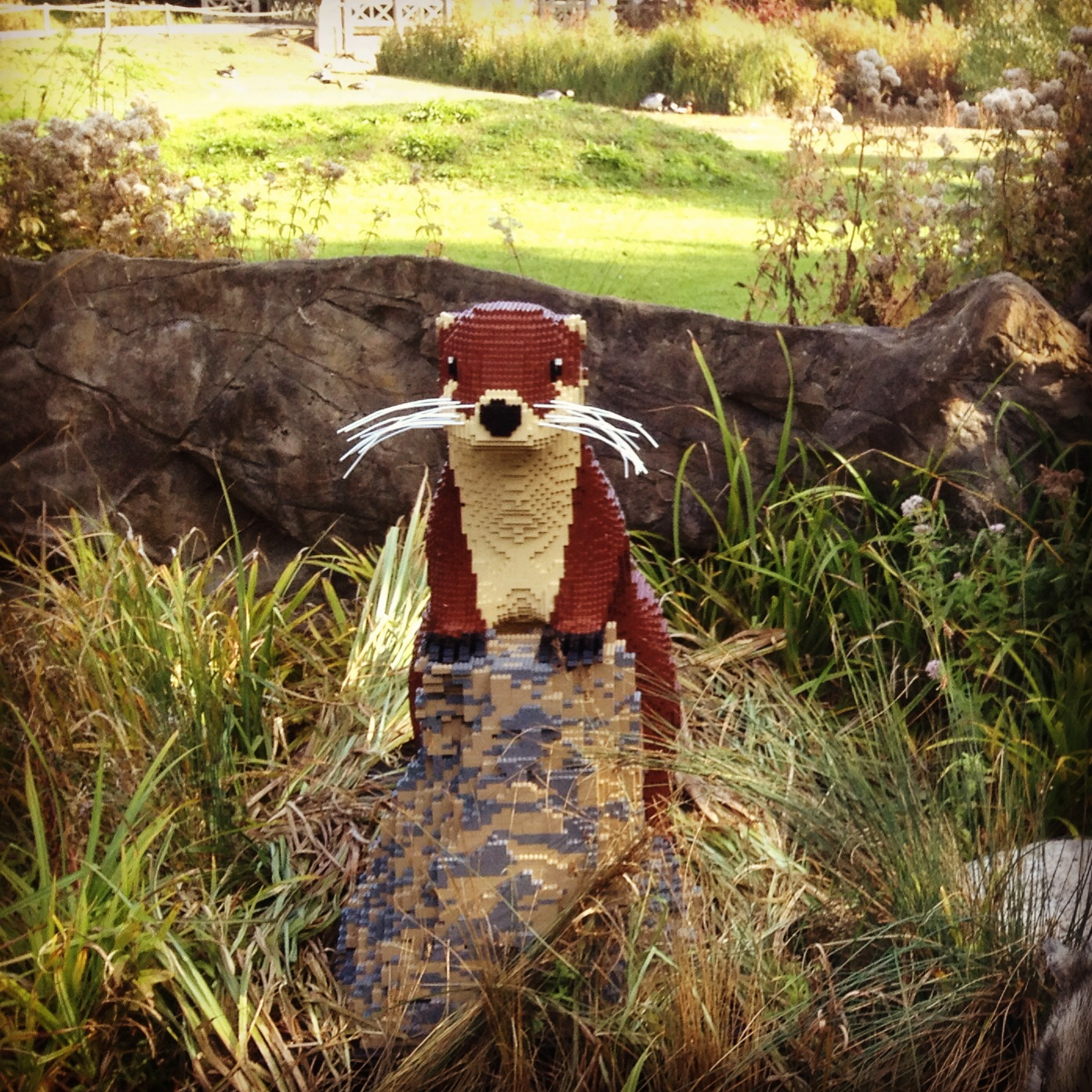 An otter statue built from LEGO blocks